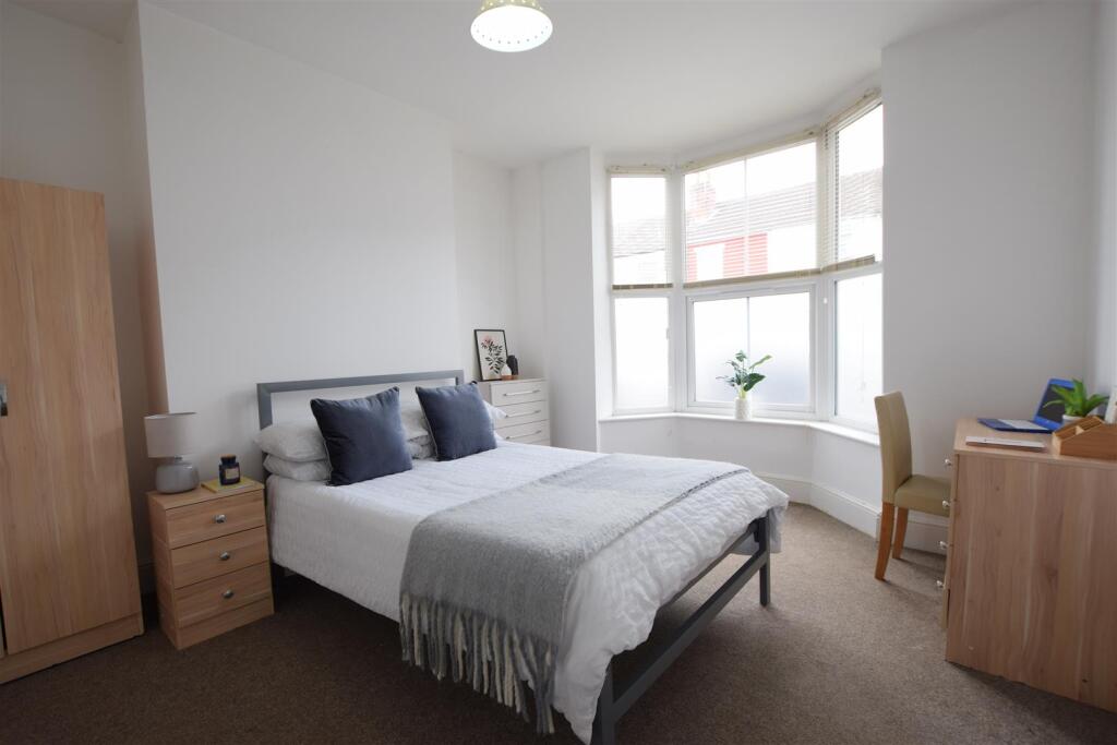 6 bed Mid Terraced House for rent in Lincoln. From Cloud Lettings Ltd - Lincoln