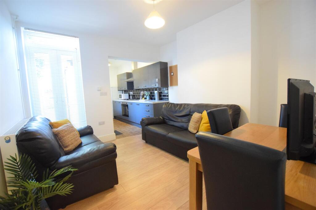 3 bed Mid Terraced House for rent in Harmston. From Cloud Lettings Ltd - Lincoln