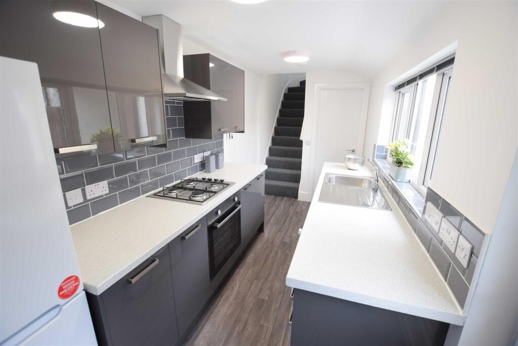 2 bed Mid Terraced House for rent in Lincoln. From Cloud Lettings Ltd - Lincoln