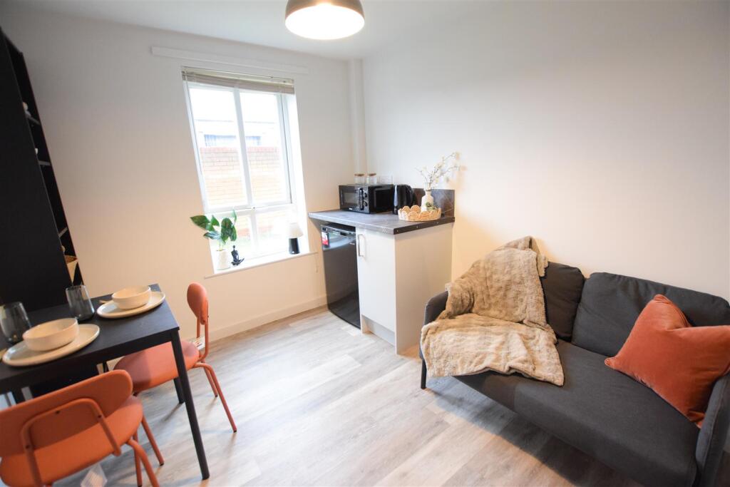 0 bed Studio for rent in Lincoln. From Cloud Lettings Ltd - Lincoln