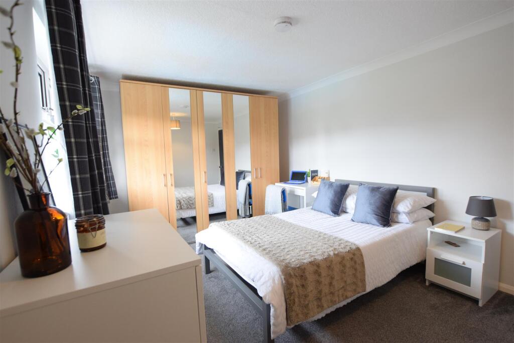 4 bed Mid Terraced House for rent in Riseholme. From Cloud Lettings Ltd - Lincoln