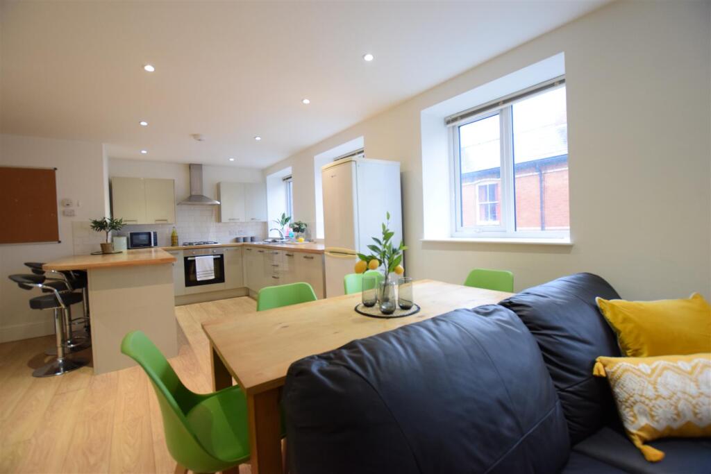 3 bed 1st Floor Flat for rent in Harmston. From Cloud Lettings Ltd - Lincoln