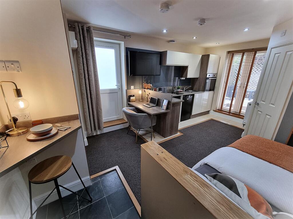 0 bed Studio for rent in Lincoln. From Cloud Lettings Ltd - Lincoln