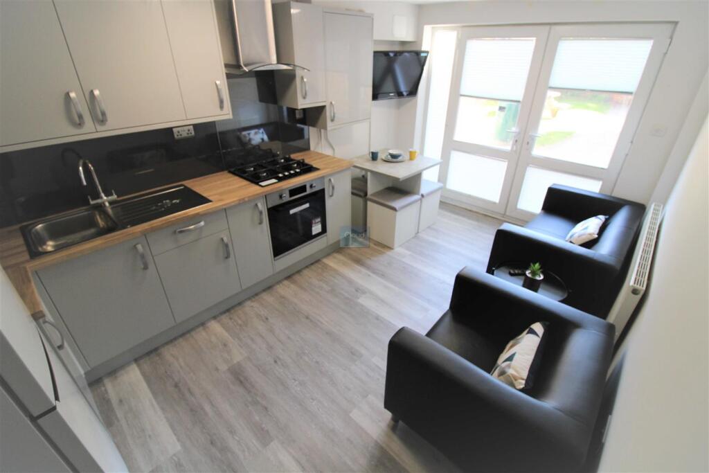3 bed 1st Floor Flat for rent in Lincoln. From Cloud Lettings Ltd - Lincoln