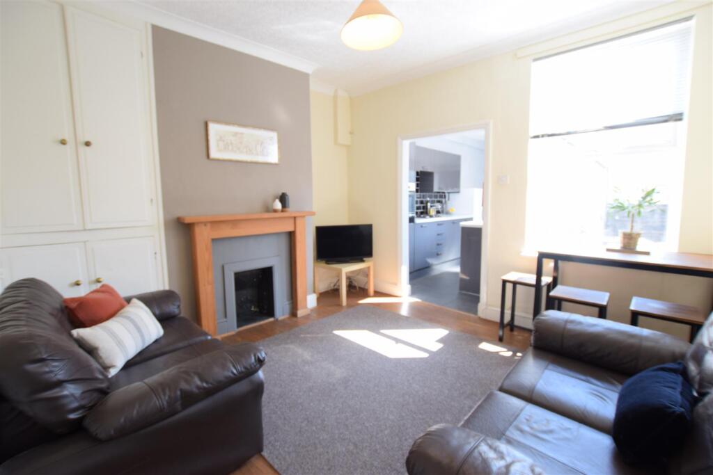 3 bed Mid Terraced House for rent in Harmston. From Cloud Lettings Ltd - Lincoln 3 bed Mid Terraced House for rent in Harmston. From Cloud Lettings Ltd - Lincoln