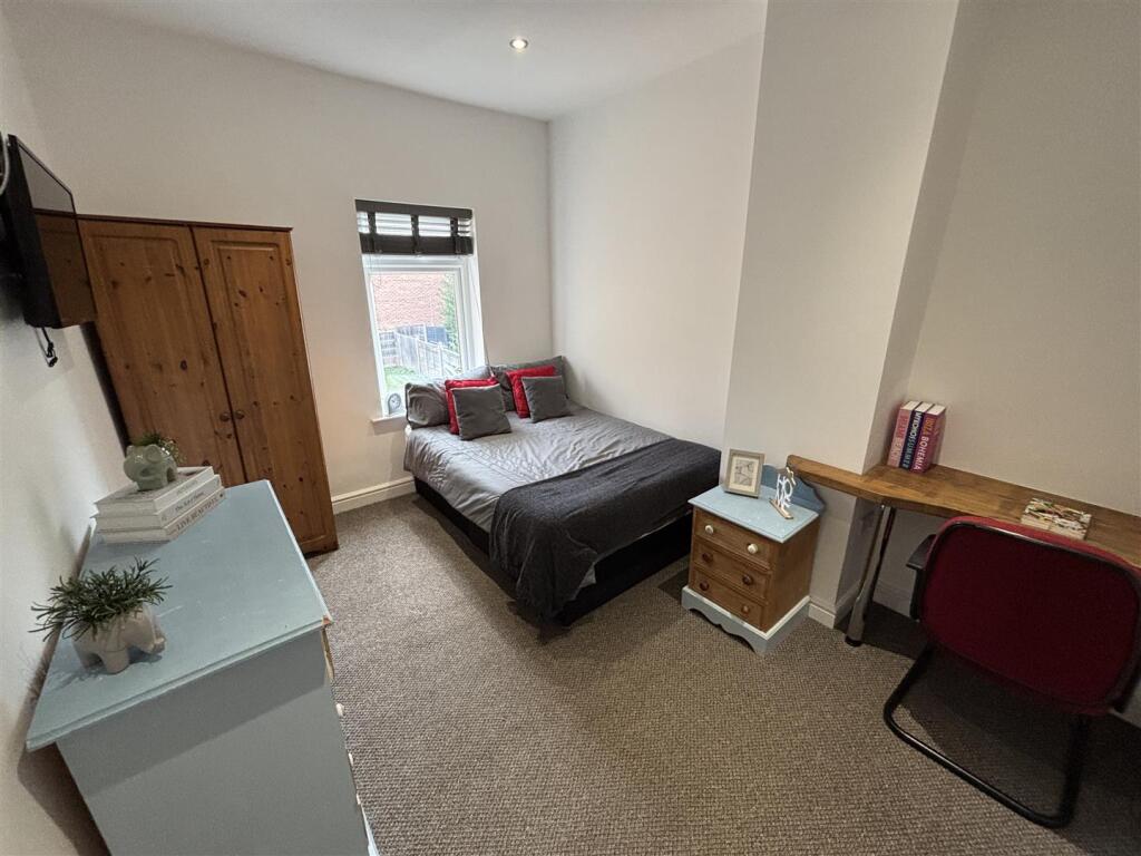 4 bed Mid Terraced House for rent in Lincoln. From Cloud Lettings Ltd - Lincoln