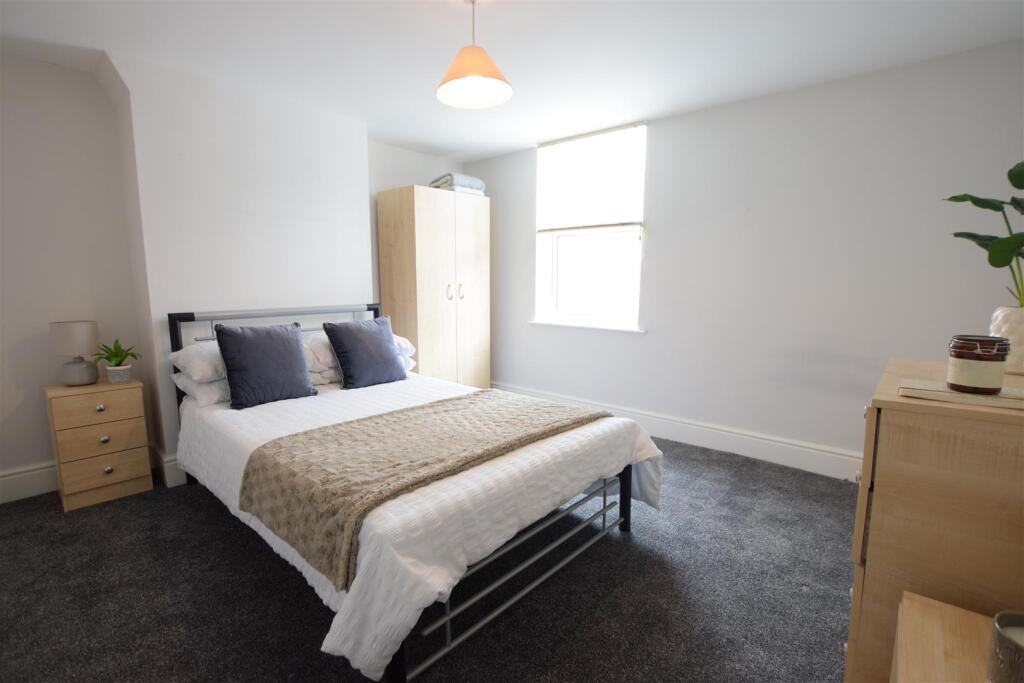 6 bed Mid Terraced House for rent in Harmston. From Cloud Lettings Ltd - Lincoln 6 bed Mid Terraced House for rent in Harmston. From Cloud Lettings Ltd - Lincoln