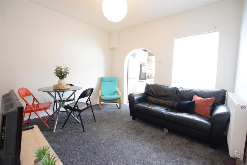3 bed Mid Terraced House for rent in Harmston. From Cloud Lettings Ltd - Lincoln