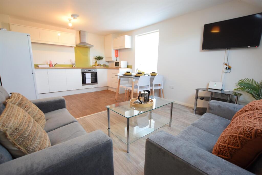 3 bed Apartment for rent in Lincoln. From Cloud Lettings Ltd - Lincoln