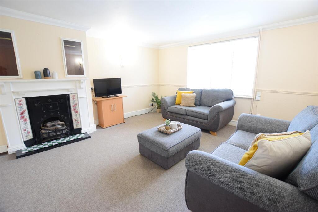3 bed Mid Terraced House for rent in Lincoln. From Cloud Lettings Ltd - Lincoln 3 bed Mid Terraced House for rent in Lincoln. From Cloud Lettings Ltd - Lincoln
