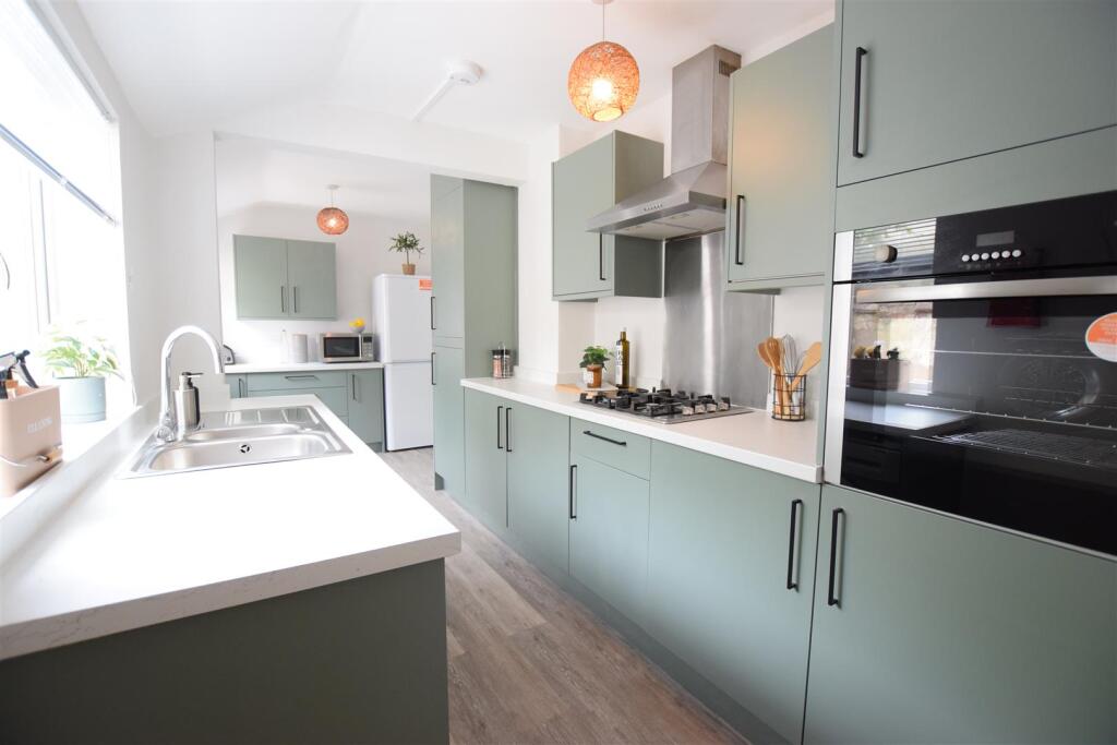 3 bed Mid Terraced House for rent in Harmston. From Cloud Lettings Ltd - Lincoln