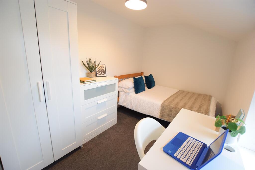 4 bed End of Terrace for rent in Lincoln. From Cloud Lettings Ltd - Lincoln 4 bed End of Terrace for rent in Lincoln. From Cloud Lettings Ltd - Lincoln