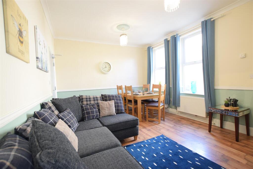4 bed End of Terrace for rent in Lincoln. From Cloud Lettings Ltd - Lincoln