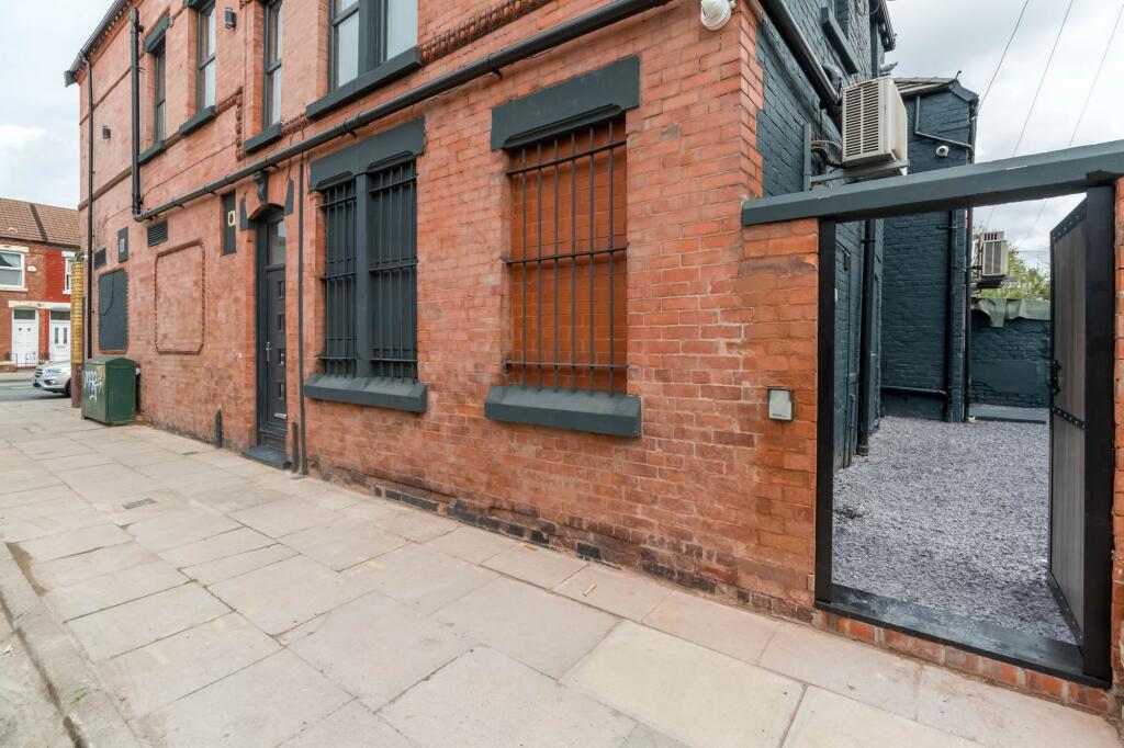 3 bed Apartment for rent in Liverpool. From Infinite Property Ltd - Warrington
