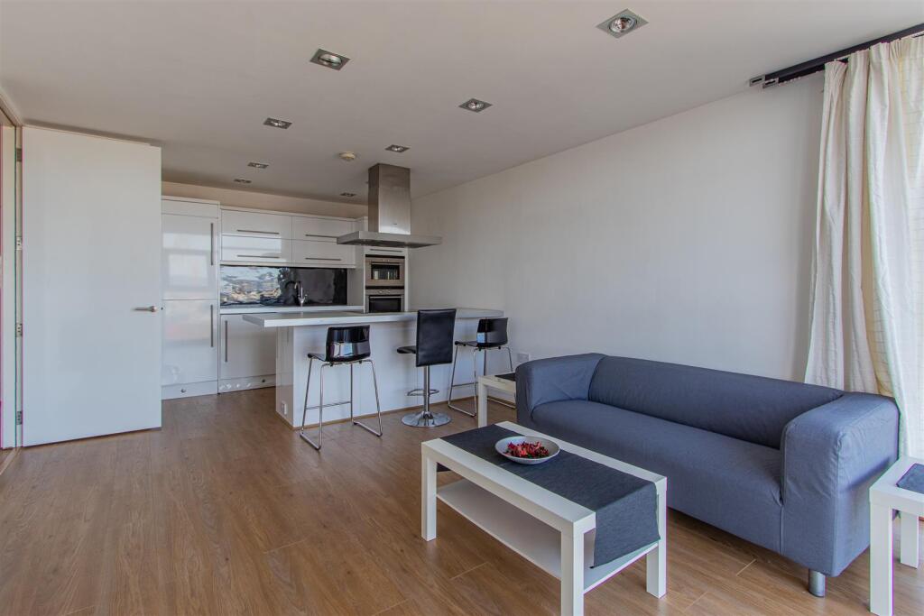 1 bed Apartment for rent in Cardiff. From Jeffrey Ross - Roath 1 bed Apartment for rent in Cardiff. From Jeffrey Ross - Roath