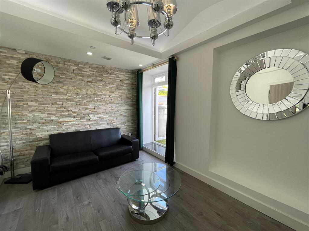 1 bed Apartment for rent in Cardiff. From JNR properties - Cardiff 1 bed Apartment for rent in Cardiff. From JNR properties - Cardiff