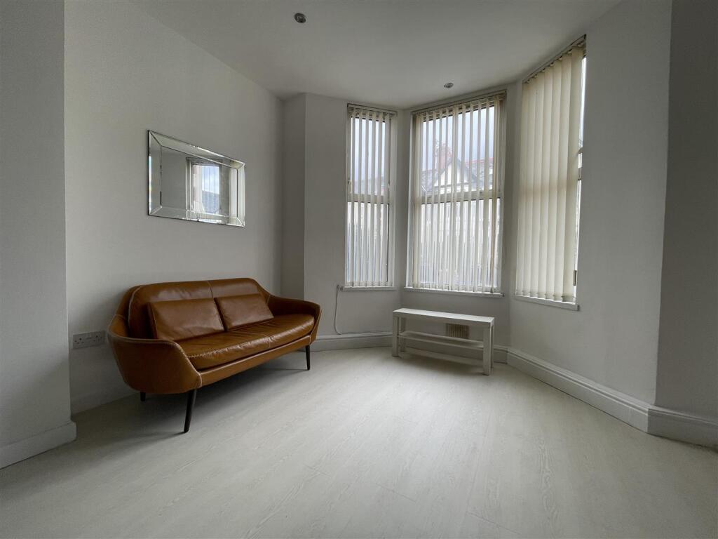 1 bed Apartment for rent in Cardiff. From JNR properties - Cardiff