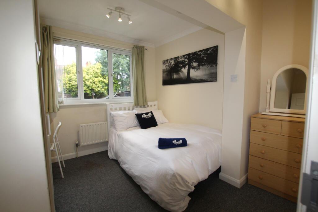 1 bed House Share for rent in Collingtree. From Key Home Limited - Northampton