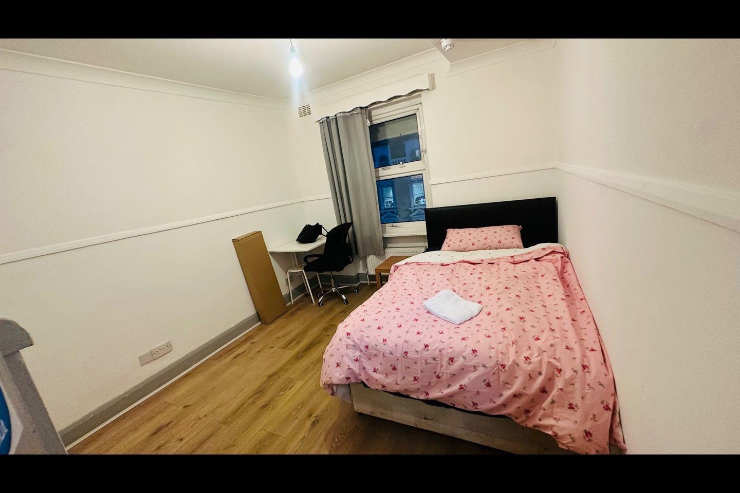 1 bed Studio for rent in Islington. From Majestic Properties and Estates Ltd