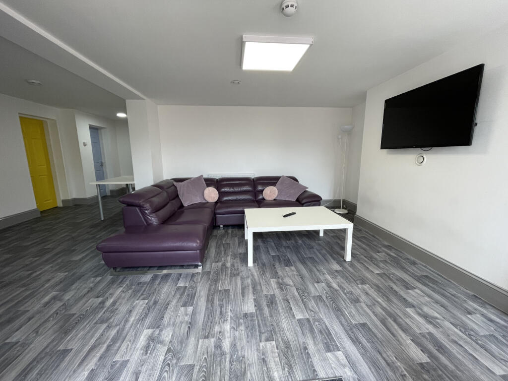 3 bed Apartment for rent in Preston. From Kingswood - Fulwood