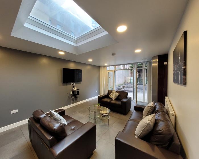 7 bed Mid Terraced House for rent in Coventry. From Lettuce Property Management - Coventry