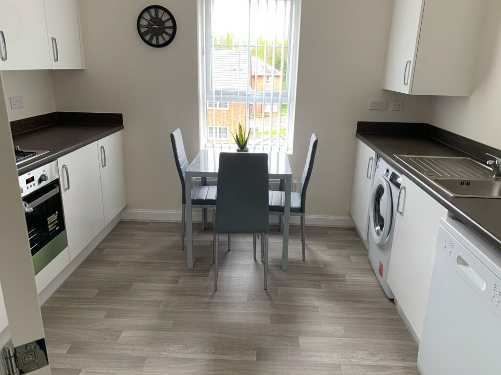 2 bed 1st Floor Flat for rent in Westwood Heath. From Henrys Estate Agents - Coventry 2 bed 1st Floor Flat for rent in Westwood Heath. From Henrys Estate Agents - Coventry