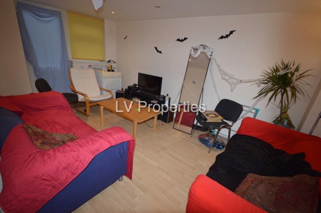 3 bed Mid Terraced House for rent in Leeds. From LV Properties - LS6