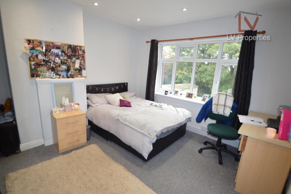 5 bed Semi Detached for rent in Leeds. From LV Properties - LS6 5 bed Semi Detached for rent in Leeds. From LV Properties - LS6