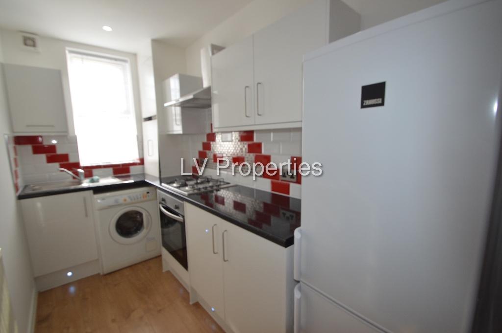 3 bed Mid Terraced House for rent in Leeds. From LV Properties - LS6 3 bed Mid Terraced House for rent in Leeds. From LV Properties - LS6