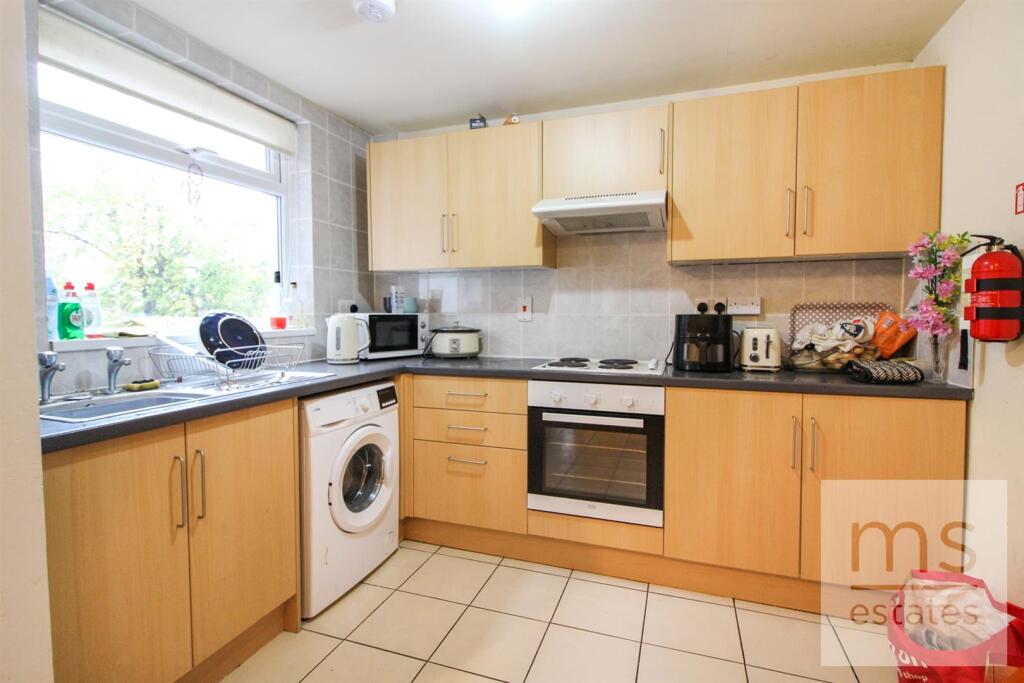 3 bed Mid Terraced House for rent in Nottingham. From M-S Estates - Nottingham 3 bed Mid Terraced House for rent in Nottingham. From M-S Estates - Nottingham