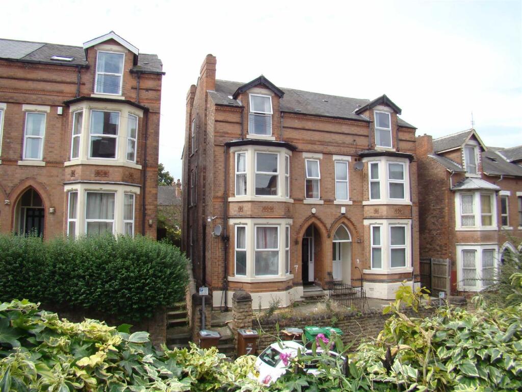 5 bed Semi Detached for rent in Nottingham. From M-S Estates - Nottingham