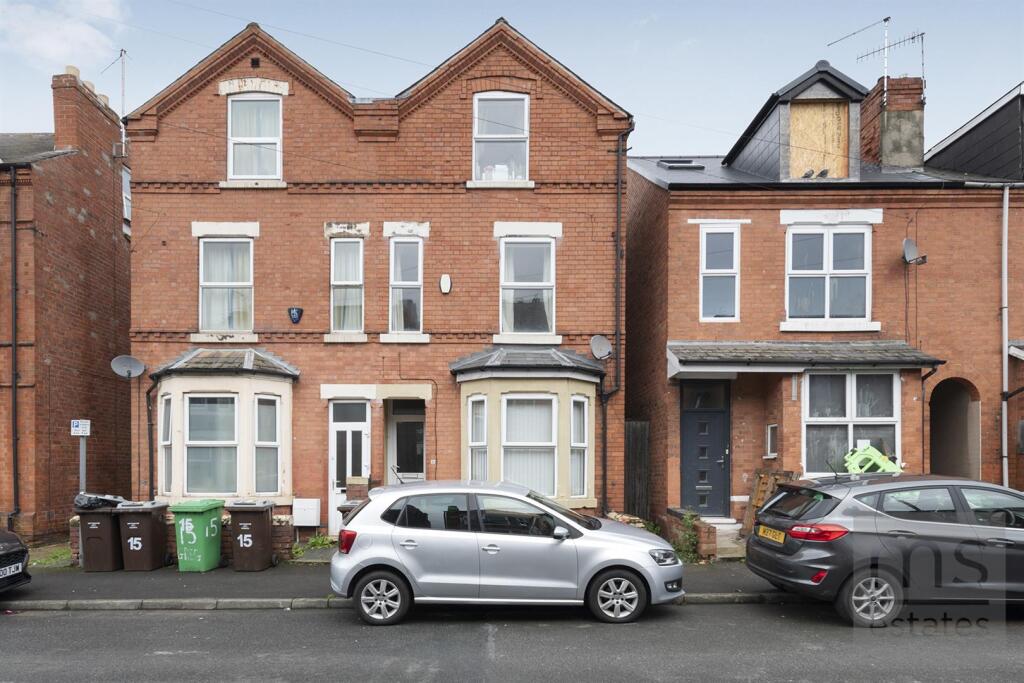 4 bed Semi Detached for rent in Nottingham. From M-S Estates - Nottingham