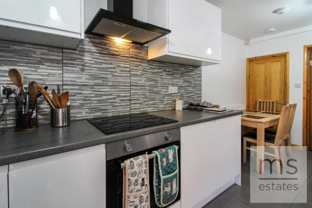 4 bed Mid Terraced House for rent in Nottingham. From M-S Estates - Nottingham