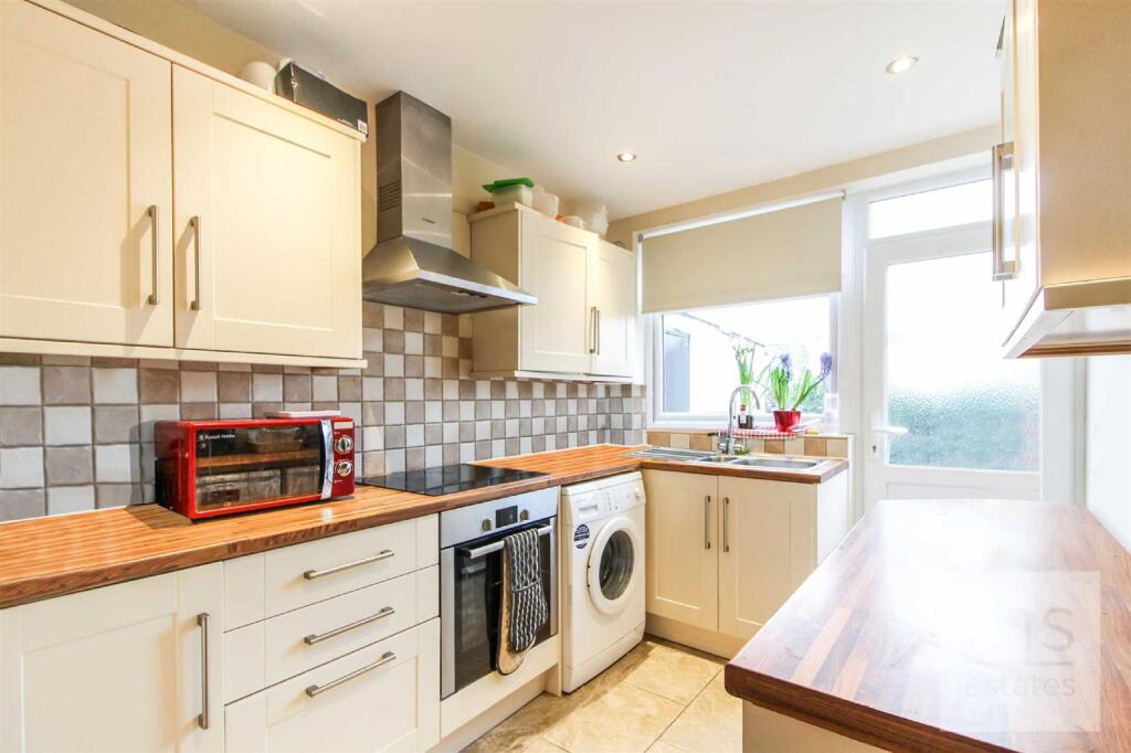 4 bed Semi Detached for rent in Nottingham. From M-S Estates - Nottingham