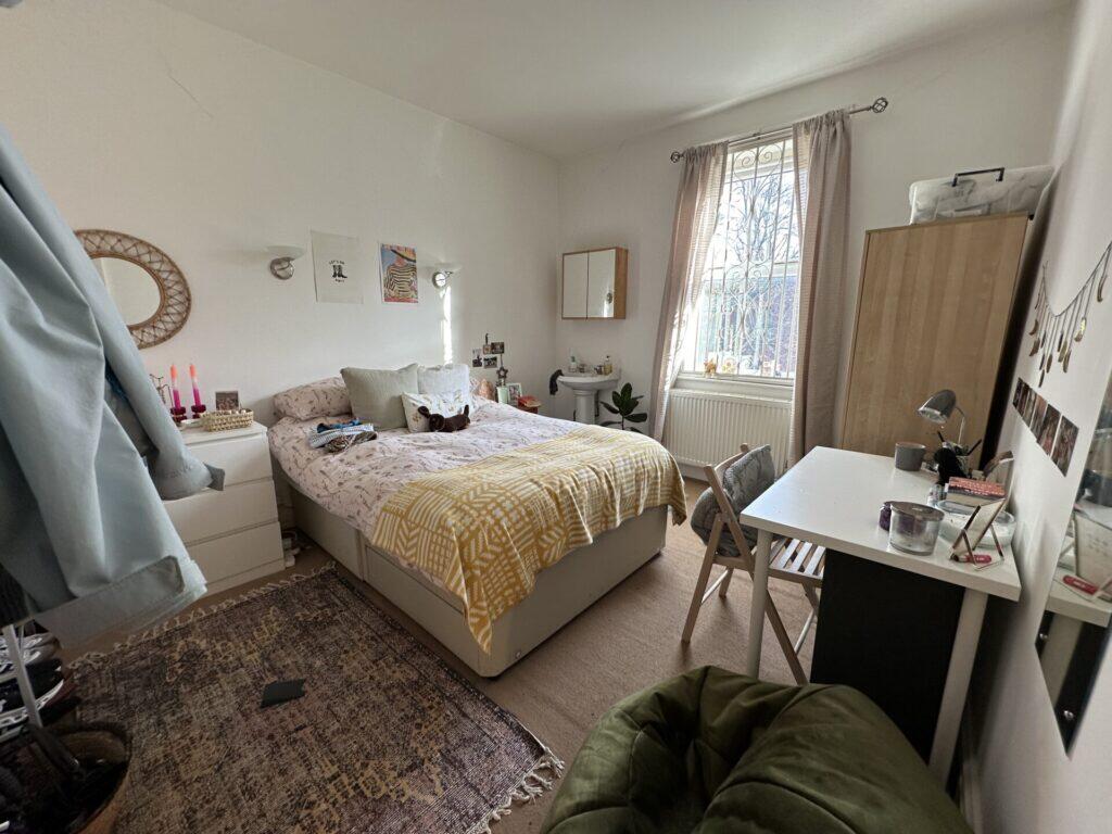 7 bed Semi Detached for rent in Gatley. From Manchester Rent A Home - Fallowfield