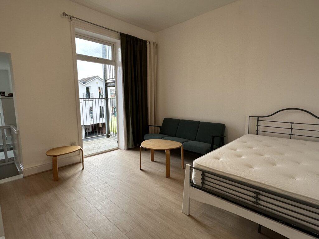 4 bed Studio for rent in Manchester. From Manchester Rent A Home - Fallowfield