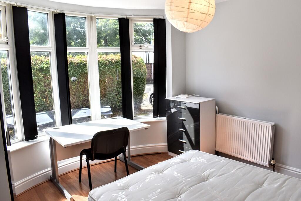 8 bed Semi Detached for rent in Manchester. From MCR Move - Manchester