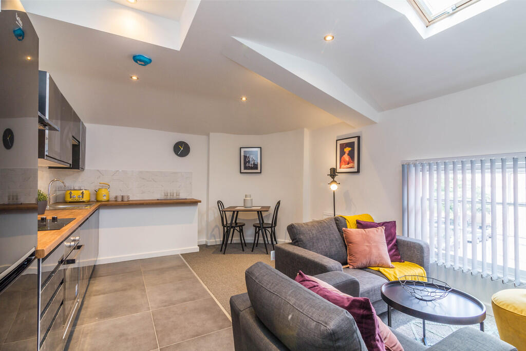 2 bed Apartment for rent in Nottingham. From MCR Move - Manchester 2 bed Apartment for rent in Nottingham. From MCR Move - Manchester