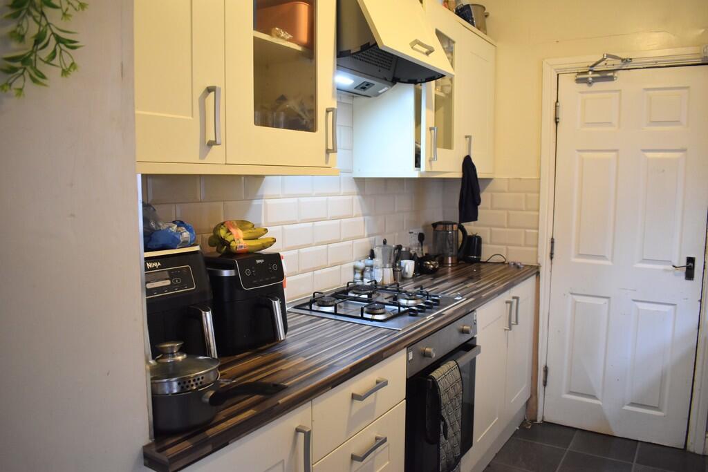 6 bed Semi Detached for rent in Manchester. From MCR Move - Manchester