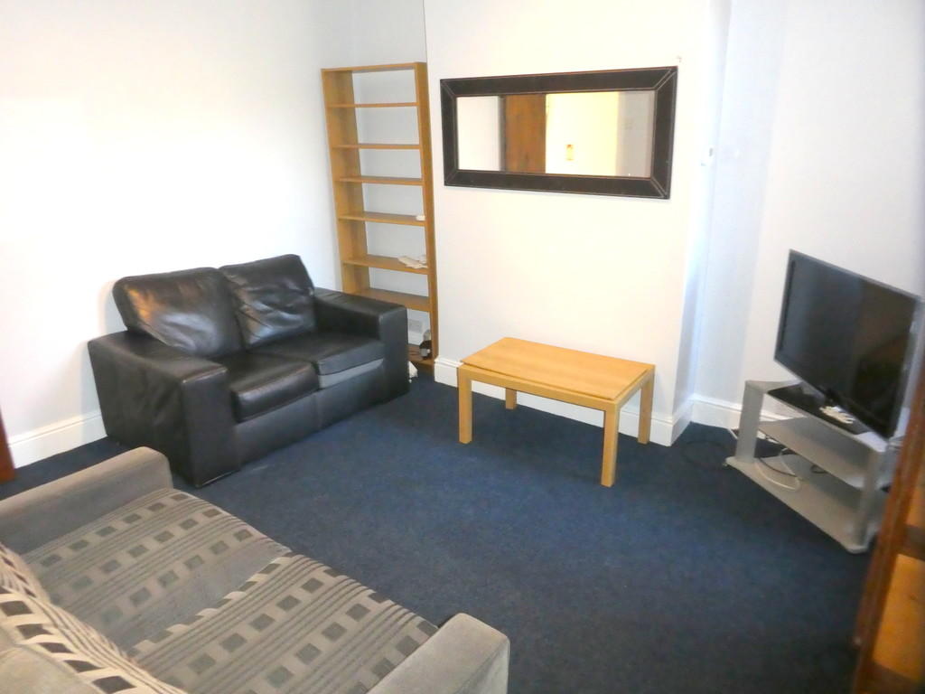 4 bed Mid Terraced House for rent in Manchester. From MCR Move - Manchester