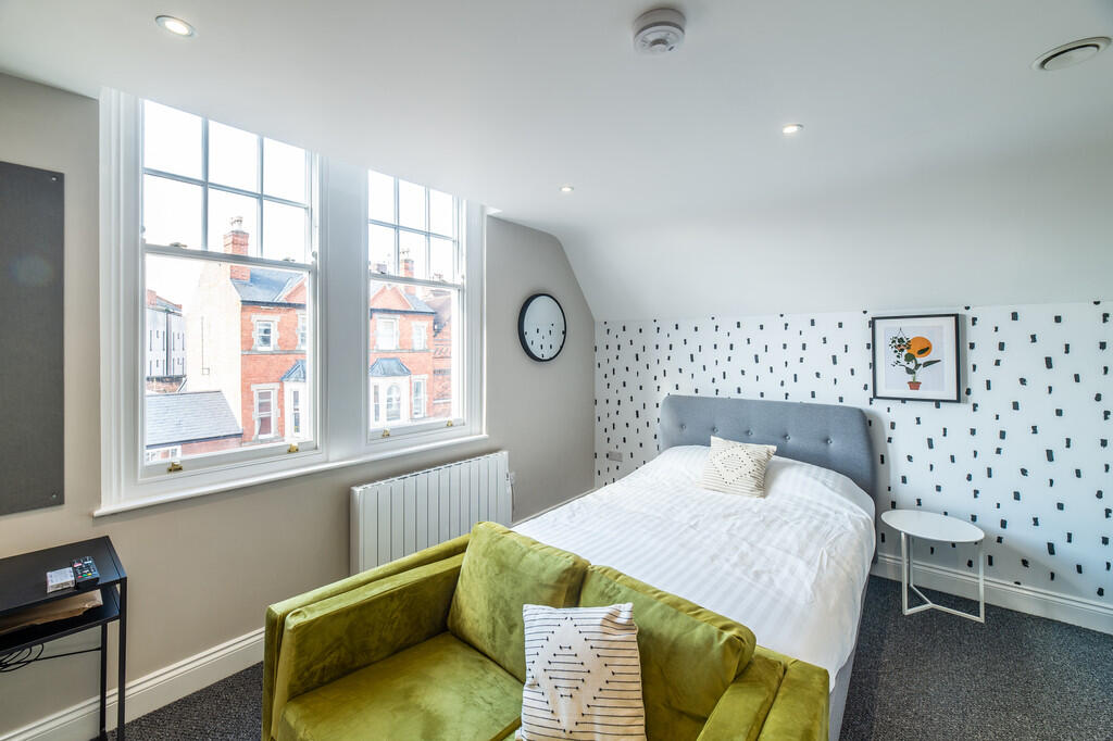 4 bed Studio for rent in Nottingham. From MCR Move - Manchester 4 bed Studio for rent in Nottingham. From MCR Move - Manchester