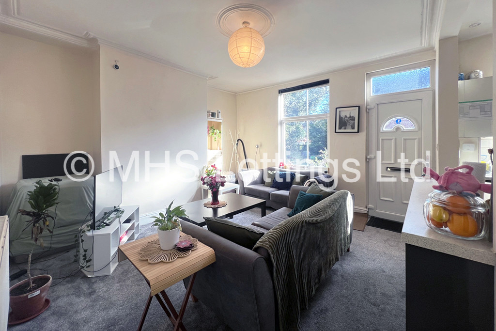 3 bed Mid Terraced House for rent in Leeds. From MHS Lettings - Leeds 3 bed Mid Terraced House for rent in Leeds. From MHS Lettings - Leeds