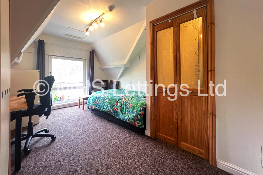 1 bed Apartment for rent in Leeds. From MHS Lettings - Leeds