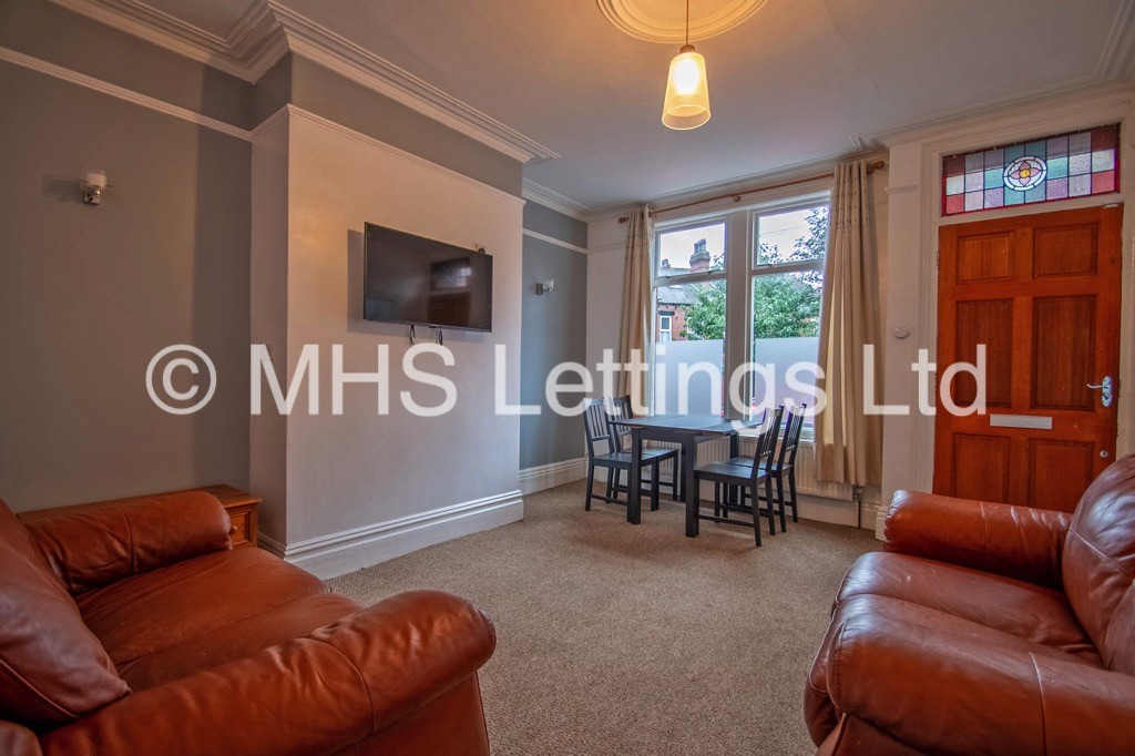 2 bed Mid Terraced House for rent in Leeds. From MHS Lettings - Leeds