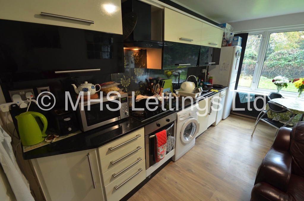 3 bed Ground Floor Flat for rent in Leeds. From MHS Lettings - Leeds 3 bed Ground Floor Flat for rent in Leeds. From MHS Lettings - Leeds