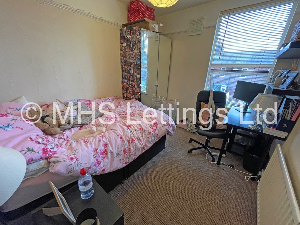 1 bed House Share for rent in Leeds. From MHS Lettings - Leeds