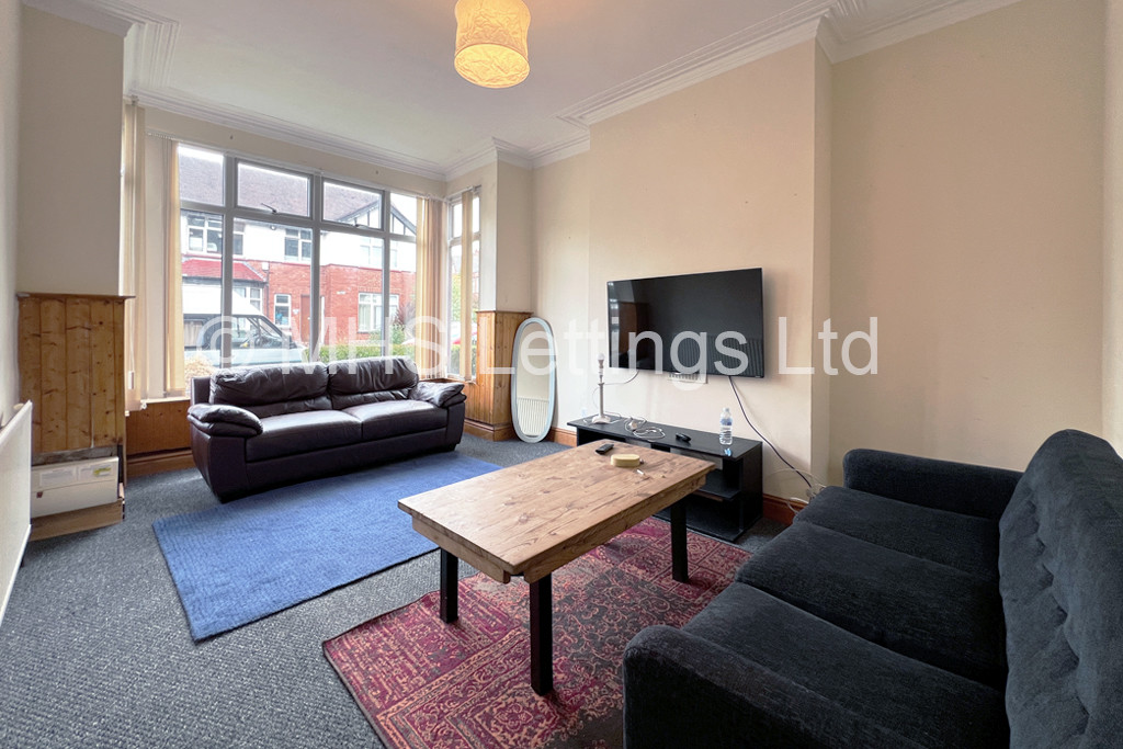 4 bed Mid Terraced House for rent in Leeds. From MHS Lettings - Leeds