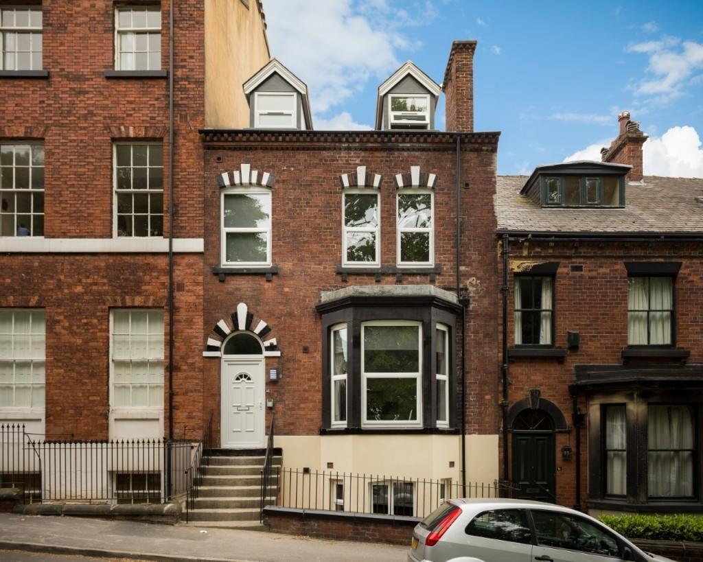 2 bed Apartment for rent in Leeds. From Virtue Estate Agents