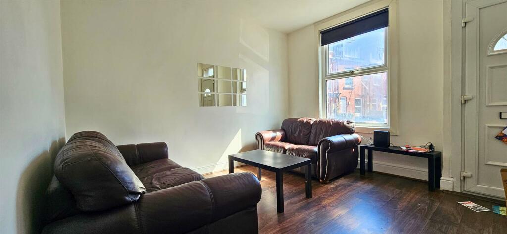 5 bed Detached for rent in Leeds. From Abode - Leeds