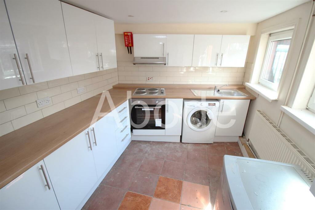 6 bed Detached for rent in Leeds. From Abode - Leeds